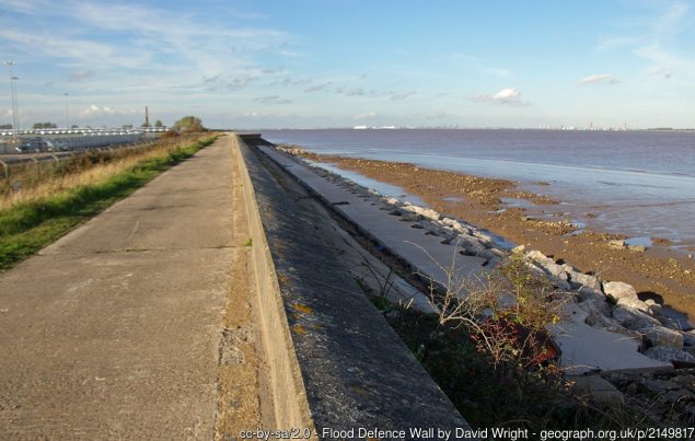 Walk the England Coast Path - Mablethorpe to Humber Bridge