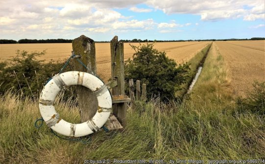 Walk the England Coast Path - Humber Bridge to Easington